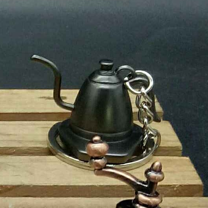 Gantungan kunci TEBAL alat2 kopi gooseneck kettle moka pot kopi 2661 - Image 2