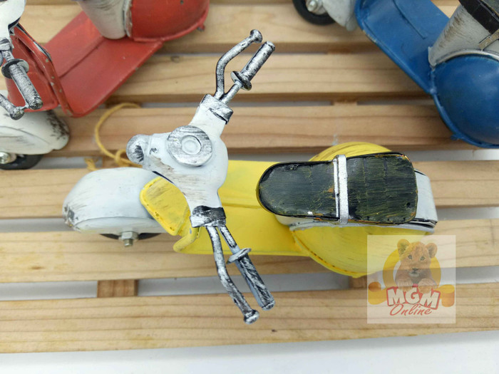 HANDMADE Pajangan Miniatur vespa / Motor vespa Klasik - Image 5