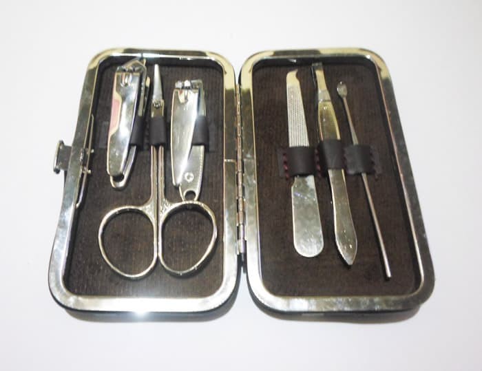Manicure Pedicure Set Isi 6 Pcs - peralatan gunting kuku meni pedi